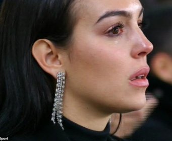PORUTGALAC NIJE NI SVJESTAN KAKAV JE SRETNIK Zgodna Georgina najnovijim snimkom dovela do usijanja društvene mreže