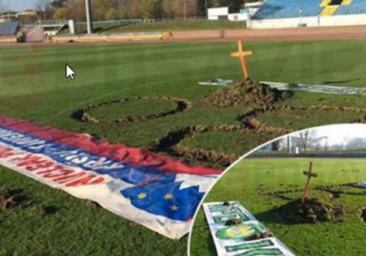 ČIN VANDALA ZGROZIO REGION: Iskopan grbo na stadionu poznatog kluba