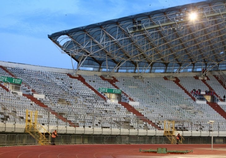 Veliko nevrijeme u Splitu, oštećen stadion Hajduka