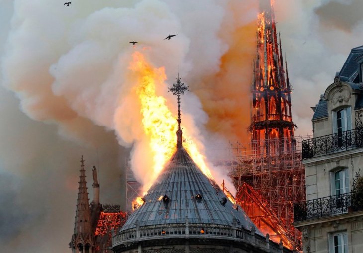 GESTA VRIJEDNA SVAKE HVALE: Milijarder koji za obnovu Notre Damea nudi 100 miliona dolara, je vlasnik fudbalskog velikana