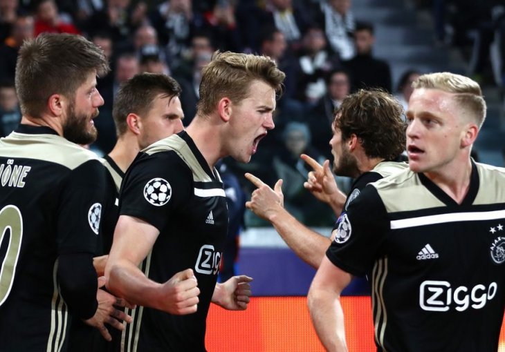 CRVENI ĐAVOLI MISLE ITEKAKO OZBILJNO United ne žali para, daju pravo bogatstvo za veliku Ajaxovu zvijezdu