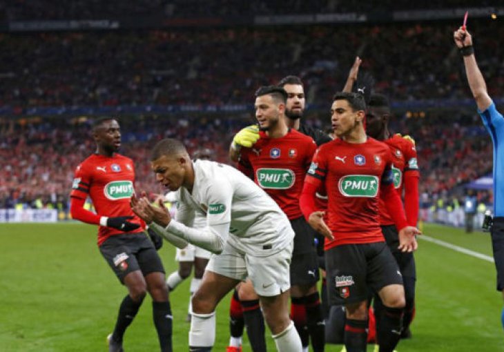 MESSI MOŽE ODAHNUTI Mbappe žestoko kažnjen, bitka za Zlatnu kopačku nikad izvjesnija