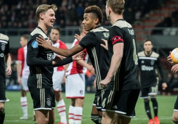 SVI HOĆE DE LIGTA, NEVESA I TADIĆA: Juventus zapikao Kopljanika i poslat će ogromnu ponudu na vrata Nizozemaca