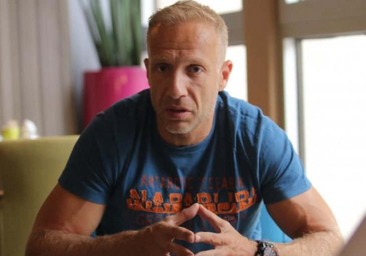 NE ZNA SE SAMO TUČI: Milan Kalinić prognozirao kao niko do sada i 
