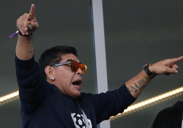 KAO BOMBA ODIJEKNULA VIJEST DA JE MARADONA UHAPŠEN: Argentinac se oglasio, evo gdje se nalazi! (FOTO)