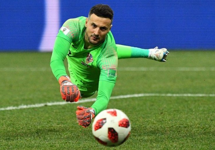 BOMBA IZ SPLITA: Danijel Subašić dogovorio povratak u Hajduk!