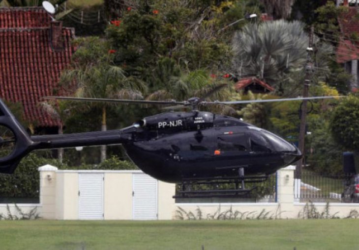 Stigao u stilu: Nejmar na okupljanje sletio privatnim helikopterom, cijena 'prava sitnica'! A ONDA JE USLIJEDIO APSOLUTNI ŠOK