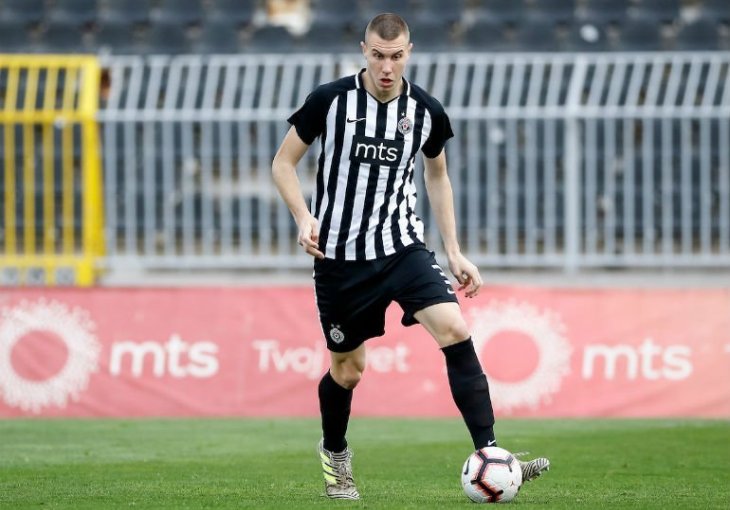 OVO JE NOVI CHIELLINI Juventus platio pet miliona eura za srpskog wonderkida