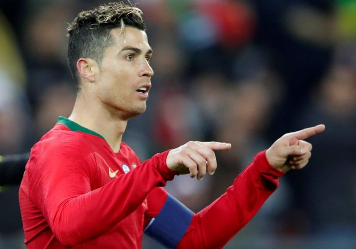 ZBOG OVOG VOLIMO FUDBAL Ronaldo beka Švicarske poslao dva puta po ćevape, ovaj još sebi ne dolazi