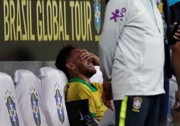 POTRESNE SCENE IZ BRAZILA Neymar teško povrijeđen, svi u nevjerici
