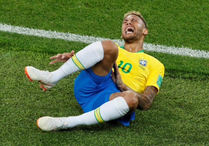 VIJEST ODIJEKNULA KAO BOMBA: Neymar će liječiti ozljedu na KONZERVATIVAN način, a da li će mu to pomoći da ponovo zaigra?