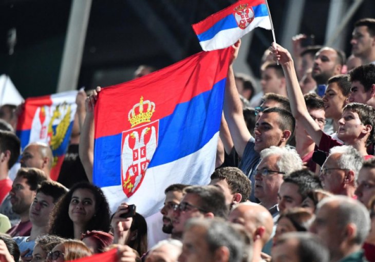ČUDAN DETALJ KOJEG MNOGI NISU ZAPAZILI: Pogledajte što su Srbi napravili nakon intoniranja hrvatske himne