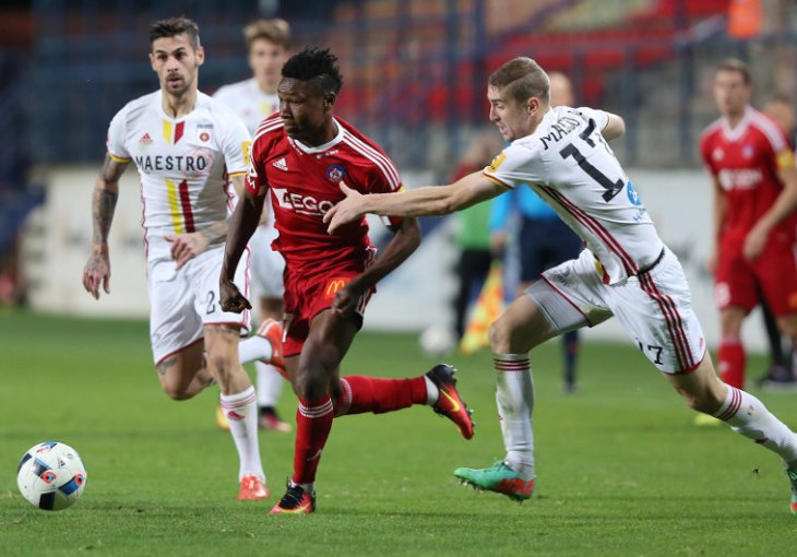 ŠOK UOČI POČETKA AFRIČKOG KUPA NACIJA: 21-godišnji reprezentativac doživio srčani udar