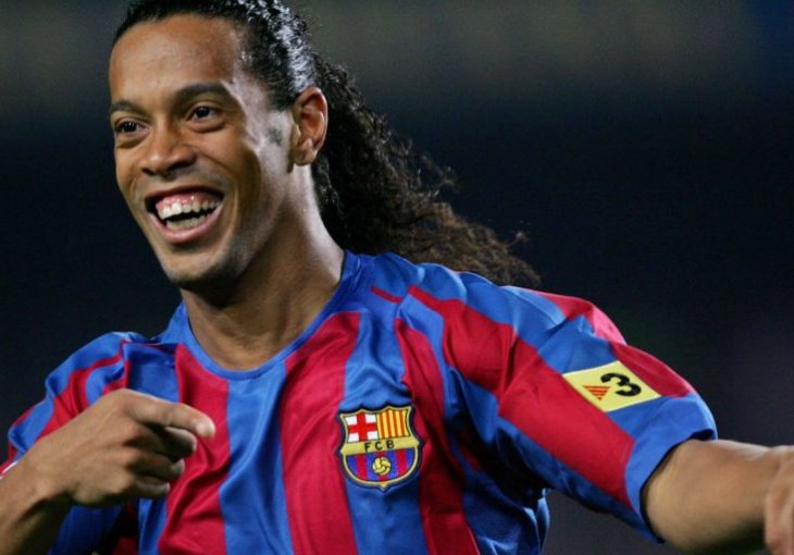 NEKAD JE HARAO FUDBALSKIM TERENIMA, A POGLEDAJTE KAKO DANAS ŽIVI: Legendarni Ronaldinho!