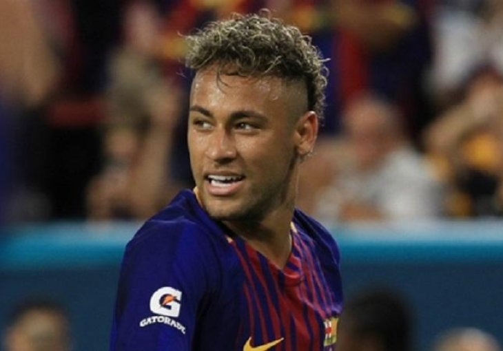 PONUDA KOJA DOSLOVNO OBARA S NOGU Barca gubi rat, ponudili su za Neymara dva superstara i 100 miliona