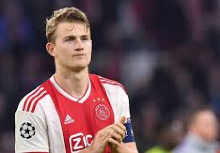 Raiola otkrio s kojim klubom De Ligt ima dogovor