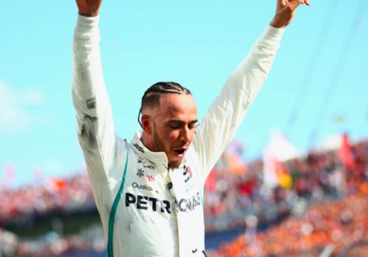 Hamilton: Lauda bi bio ponosan na nas; Verstappen: Isplatila su im se dva odlaska u boks