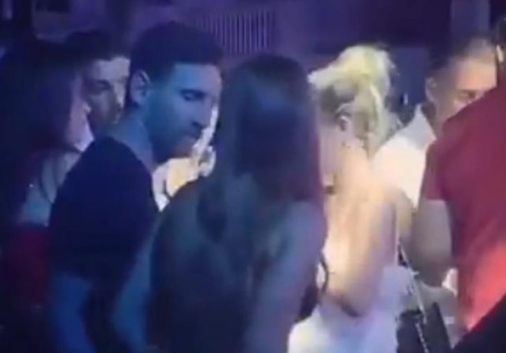 NIJE SE MOGAO OBUZDATI: Messi sa suprugom u diskoteci, a pogledajte gdje mu je ruka poletila u jednom trenutku!
