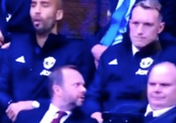 VELIKI SKANDAL NA OTOKU Je li iskusni defanzivac nakon ovog završio epizodu u Unitedu? MNOGI SU U ČUDU (VIDEO)