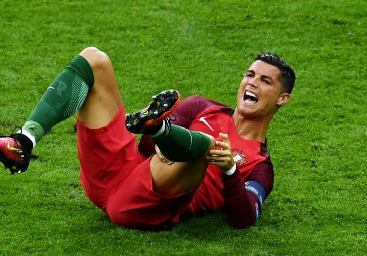 PROCURIO VIDEO SVIH RONALDOVIH SIMULIRANJA Ovako to radi Cristiano kad očajnički želi pobjedu