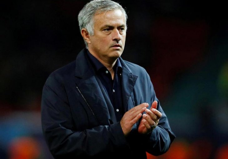 SENZACIJA IZ ENGLESKE Mourinho imao tajnu večeru, vraća se u Premijer ligu!