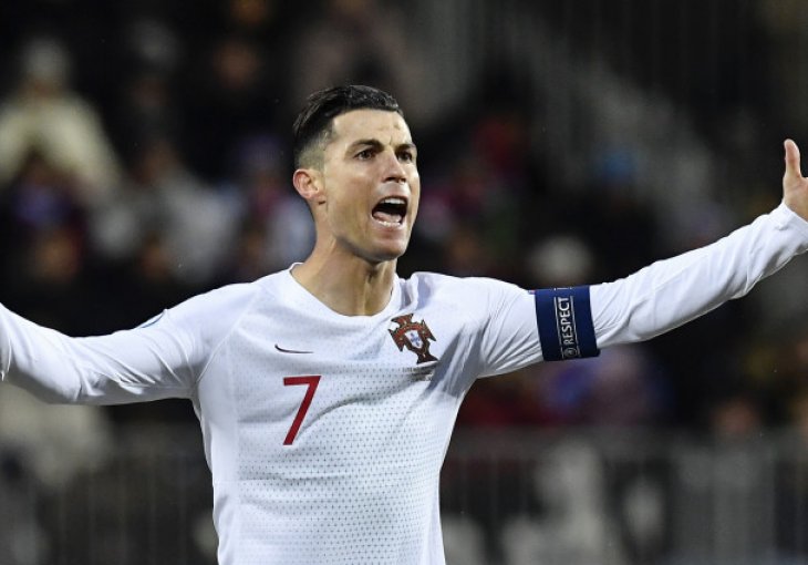 Ronaldo: Igrali smo na pravom polju krompira