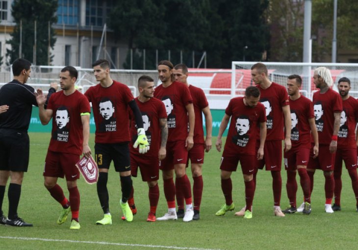 Nova sramotna poruka iz NSBiH: Zabranjene majice s likom Vedrana Puljića, opomena za FK Sarajevo