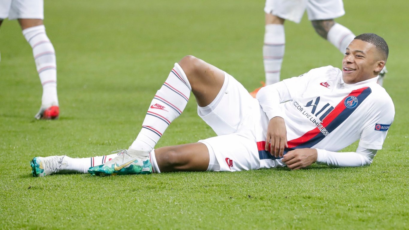 int-191212-inet-fc-transfer-rater-mbappe