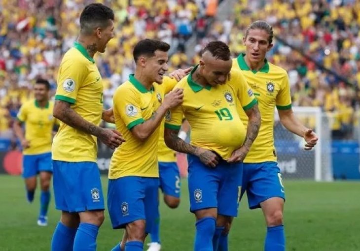 TRANSFER KOJI JE UZDRMAO EVROPU Milan je oko njega trebao graditi momčad, a sada odlazi u PSG!