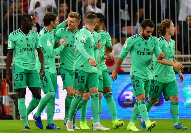 Real razbio Valenciju za veliko finale: Modrić zabio fantastičan gol, Kroos pogodio direktno iz kornera