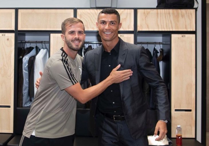 Pjanić objavio fotografiju s Ronaldom, Totti ih 