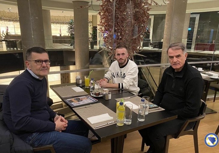 Bh. dečegacija boravila u Istanbulu: Šta je Bajević rekao Višći?!