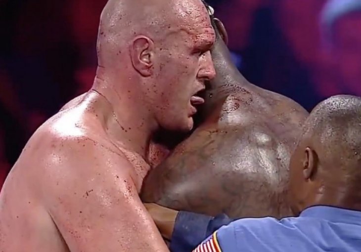 (VIDEO) Mike Tyson je odgrizao uho Evanderu Holyfieldu, ali ono što je uradio Tyson Fury bokserski svijet nije vidio
