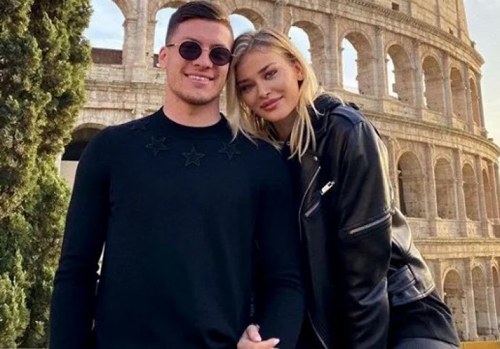 NA OVOME JOJ SVE ŽENE ZAVIDE: Evo kako Luka Jović pazi svoju trudnicu (FOTO)