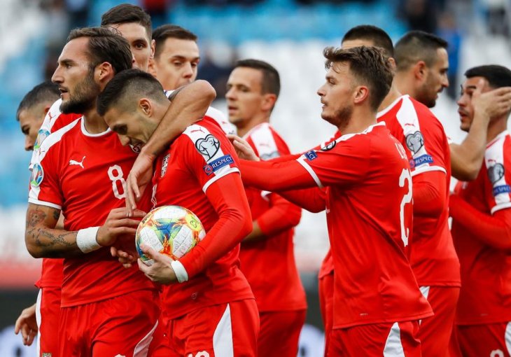 ORLOVI PRED PRAZNIM TRIBINAMA U OSLU, SVE VIŠE STRAHA ZBOG KORONA VIRUSA: Norveška i Srbija bez publike?