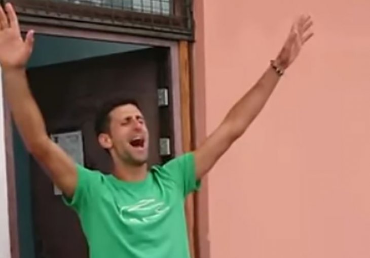 NOVAK PJEVA ORI SE DORĆOL, SRBI SE DIČE OVOM PJESMOM: Teniser u izdanju u kakvom ga do sada niste nikada vidjeli 
