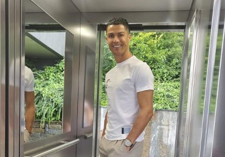 RONALDO POSLAO IGRAČA MILANA PO CIGARETE SARIJU:  Sjajan potez Kristijana obilježio polufinale Kupa Italije (VIDEO)