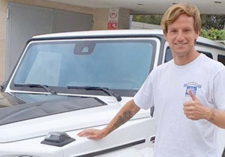 PARA IMA HADŽIJA…: Ivan Rakitić se pohvalio nevjerovatnom „pilom“ od pola miliona maraka, pogledajte šta je veznjak Barcelone parkirao u garažu