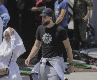 Nurkić: Srebrenica je da odeš u Potočare, šutiš, gledaš bjelinu i pustiš da ti tišina objasni lekciju iz historije