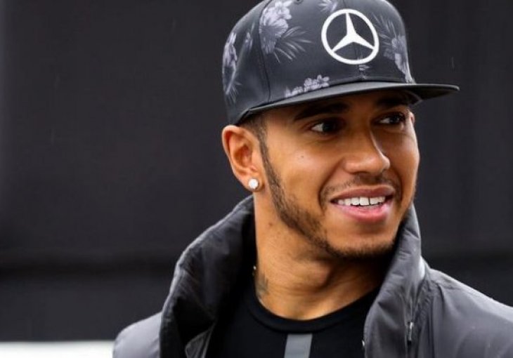 Hamilton u bolidu Mercedesa slavio u trci za Veliku nagradu Štajerske 