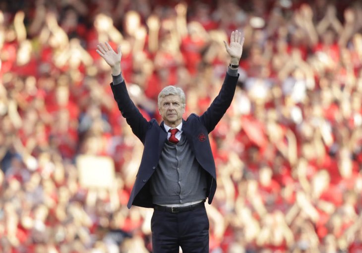 NE PRIJA MU PENZIJA: Legendarnog trenera Arsenala STIGLE GODINE
