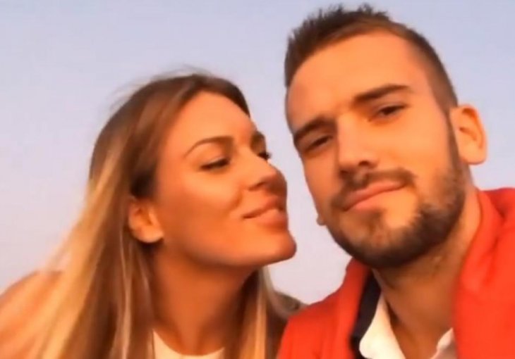 O NJIHOVOJ VEZI PISALO SE MJESECIMA, A SADA SU SRPKINJA I HRVAT STALI NA LUDI KAMEN! Bajkovito vjenčanje velike šampionke u Slavonskom Brodu!