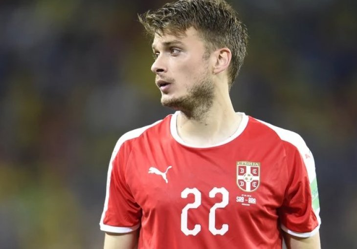BEŠIKTAŠ OVAJ PODATAK ČUVAO U STROGOJ TAJNOSTI: 8 FUDBALERA POZITIVNO NA KORONU: Isplivala imena! 