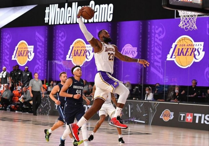 Na ovaj način LeBron odaje počast jednom od najboljih, Kobeju!