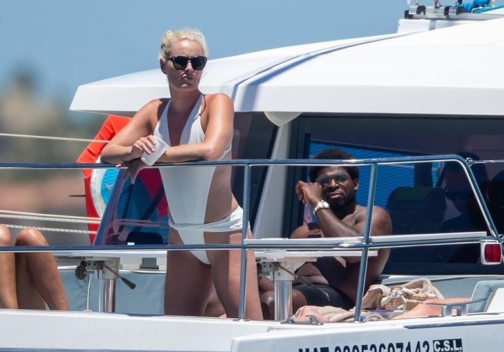 NA INSTAGRAMU PRŠTI OD ZGODNOĆE, ALI ISTINA JE SASVIM DRUGAČIJA: Paparaci uslikali najzgodniju sportistkinju svijeta, fanovi u nevjerici na šta liči