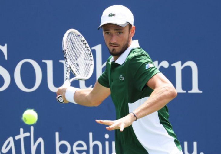 Kraj za branioca titule: Bautista-Agut izbacio Medvedeva