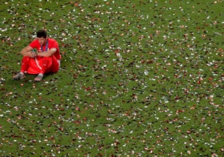 LEWANDOWSKI SHVATIO DA JE IZIGRAN! PITALI SU GA ZA ZLATNU LOPTU, PA DOBILI BRUTALAN ODGOVOR Sada je sve jasno