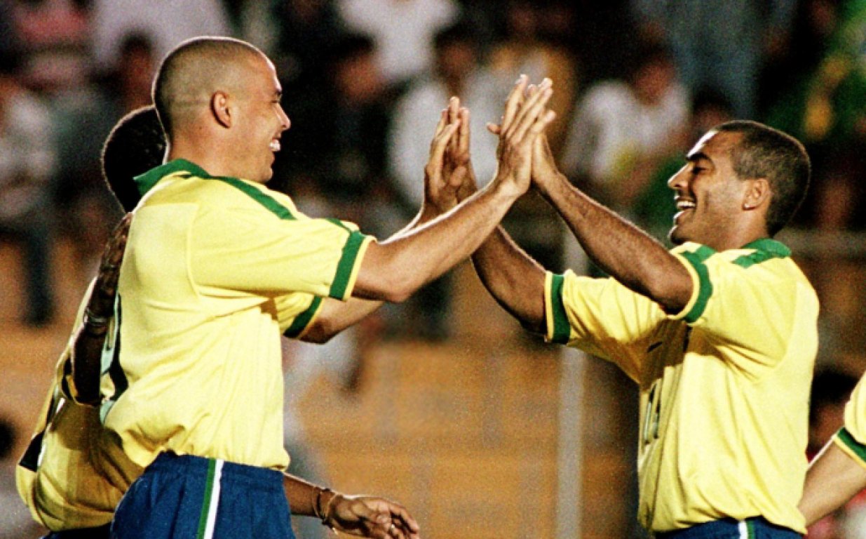 ronaldo-romario-brazil-1997