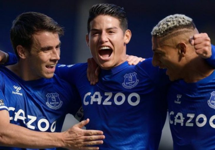 Everton deklasirao WBA, viđeno čak sedam golova i dva crvena kartona