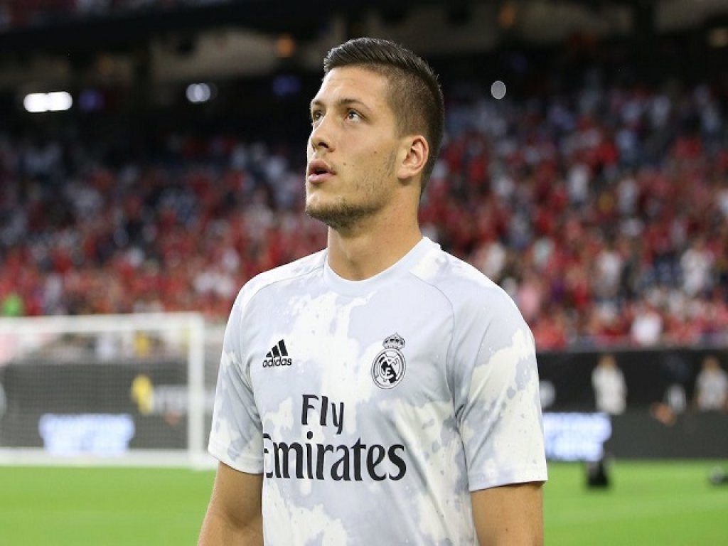 luka-jovic-real-madrid-preseason-2019-1024x652